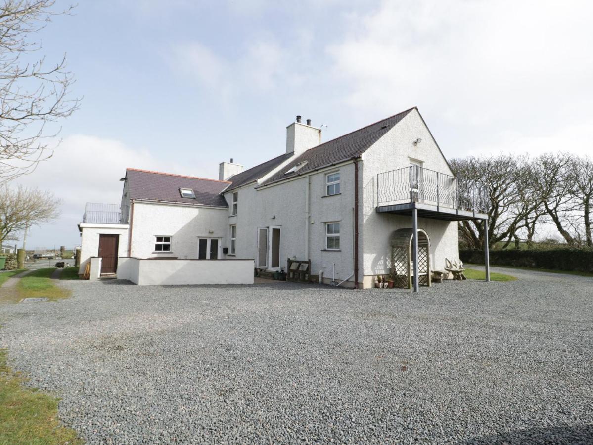 Bodegri Cottage Llanfflewyn Buitenkant foto